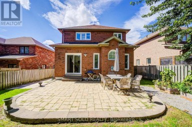 157 WALLER STREET Whitby (Rolling Acres) Ontario photo 44