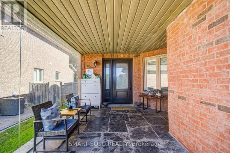 157 WALLER STREET, Whitby (Rolling Acres), Ontario, L1R2P7