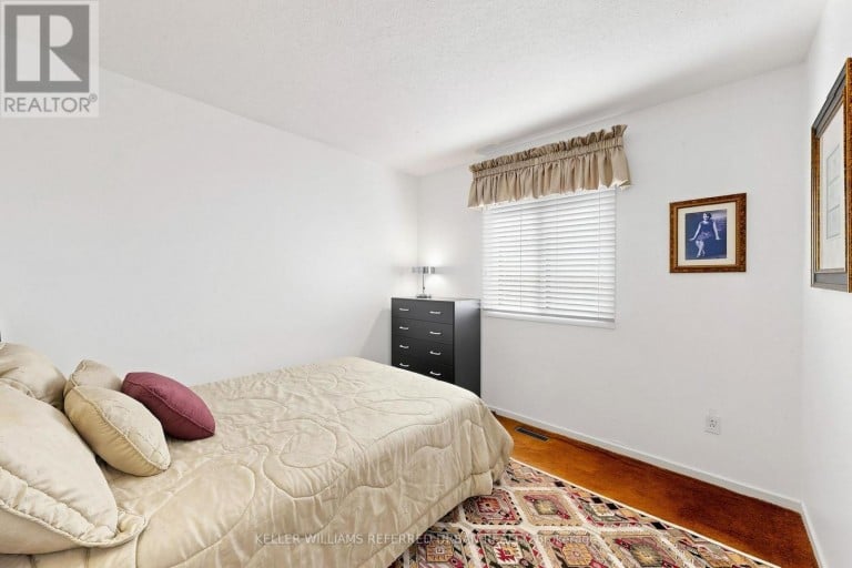 10 TURRET HILLWAY WAY, Toronto (Hillcrest Village), Ontario, M2H3A8