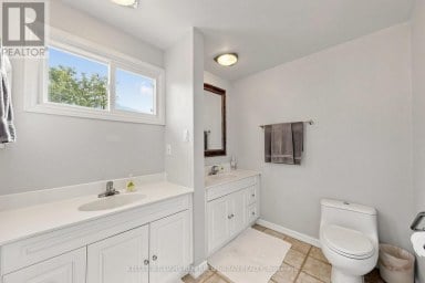 10 TURRET HILLWAY WAY Toronto (Hillcrest Village) Ontario photo 34