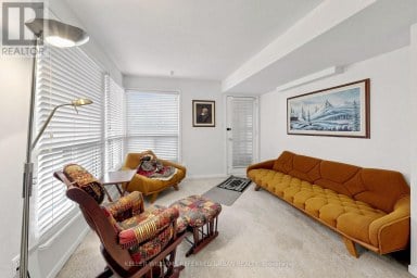 10 TURRET HILLWAY WAY Toronto (Hillcrest Village) Ontario photo 7