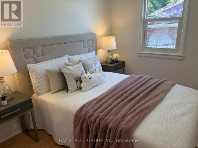 2212 KENNEDY ROAD, Toronto (Tam O'Shanter-Sullivan), Ontario, M1T3G4