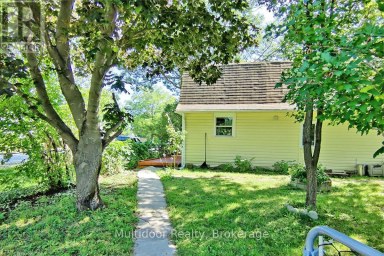 1058 ISABELLA STREET Innisfil Ontario photo 2