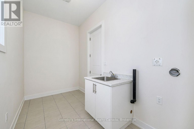 111 CLEMENT LANE, Blue Mountains, Ontario, N0H1J0