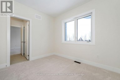 111 CLEMENT LANE Blue Mountains Ontario photo 40