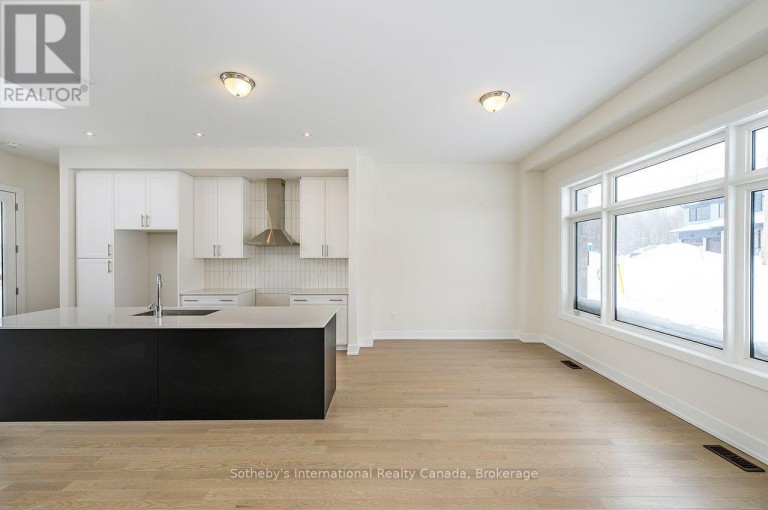 111 CLEMENT LANE, Blue Mountains, Ontario, N0H1J0