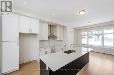 111 CLEMENT LANE Blue Mountains Ontario photo 9