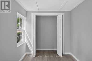 5 JOHN STREET Chatsworth Ontario photo 5