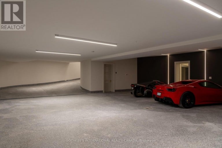 92 ARJAY CRESCENT, Toronto (Bridle Path-Sunnybrook-York Mills), Ontario, M2L1C7