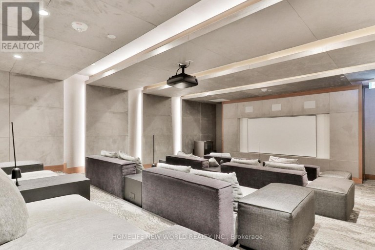 812 - 17 BATHURST STREET, Toronto (Waterfront Communities), Ontario, M5V0N1