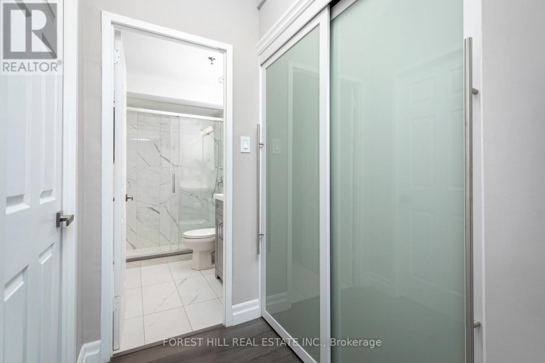 102 - 34 WALMER ROAD, Toronto (Annex), Ontario, M5R2W6