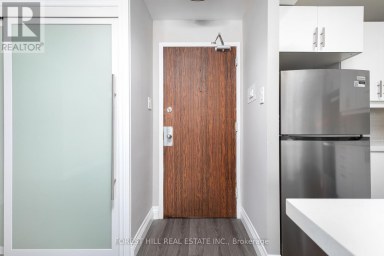 102 - 34 WALMER ROAD Toronto (Annex) Ontario photo 3