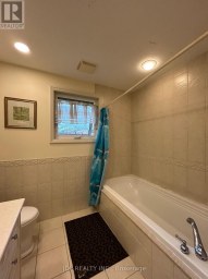 ONE BEDROOM 2ND FLOOR - 3 BUTTERFIELD DR DRIVE Toronto (Parkwoods-Donalda) Ontario photo 7