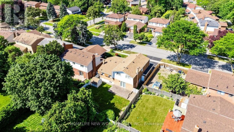 59 KILCHURN CASTLE DRIVE, Toronto (Tam O'Shanter-Sullivan), Ontario, M1T2W3