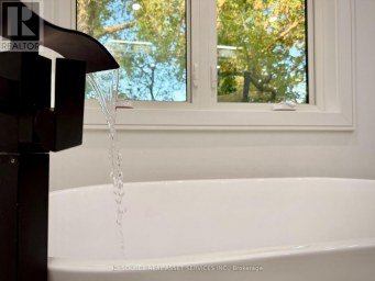21 VANBRUGH AVENUE Toronto (Birchcliffe-Cliffside) Ontario photo 20