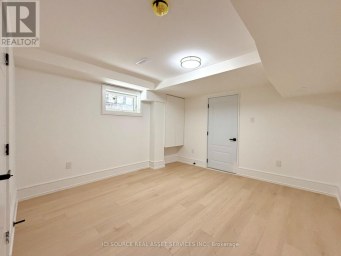 21 VANBRUGH AVENUE Toronto (Birchcliffe-Cliffside) Ontario photo 32