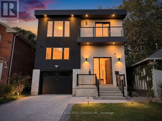 21 VANBRUGH AVENUE, Toronto (Birchcliffe-Cliffside), Ontario, M1N3S8