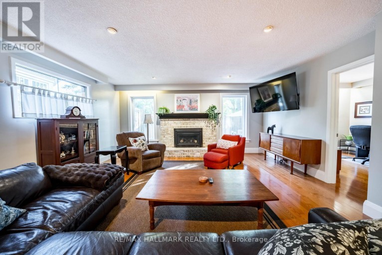 55 LARWOOD BOULEVARD, Toronto (Cliffcrest), Ontario, M1M2M6