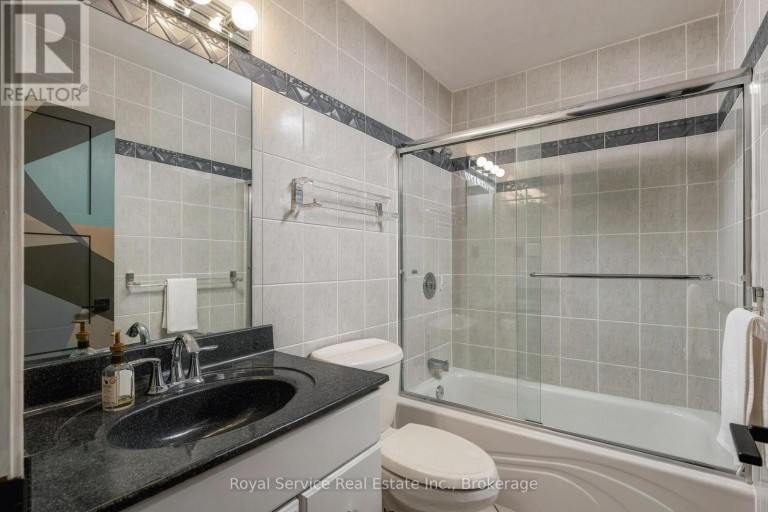 126 RIDGEWOOD ROAD, Peterborough (Monaghan Ward 2), Ontario, K9J1P3