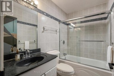 126 RIDGEWOOD ROAD Peterborough (Monaghan Ward 2) Ontario photo 24