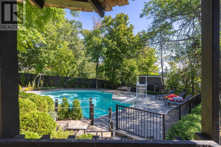126 RIDGEWOOD ROAD, Peterborough (Monaghan Ward 2), Ontario, K9J1P3