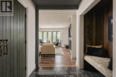 126 RIDGEWOOD ROAD Peterborough (Monaghan Ward 2) Ontario photo 6