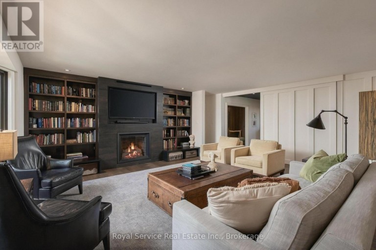 126 RIDGEWOOD ROAD, Peterborough (Monaghan Ward 2), Ontario, K9J1P3