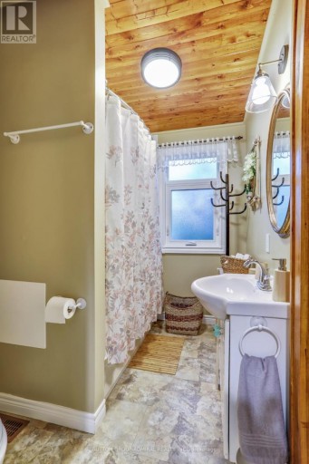 1087 ELM STREET, Innisfil, Ontario, L0L1C0