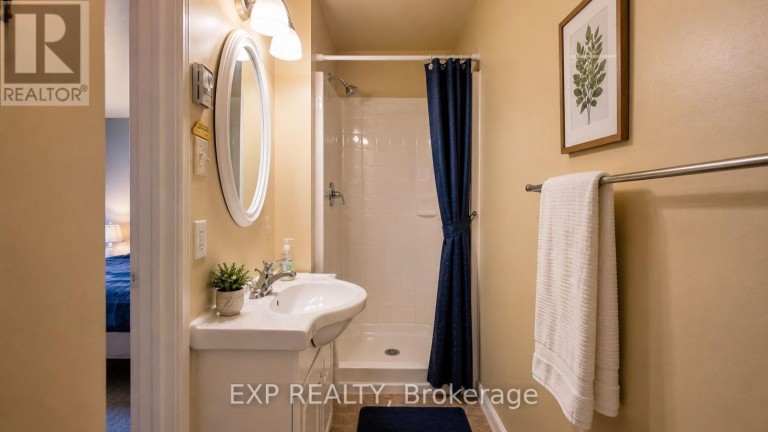 9 TRAFALGAR ROAD, Collingwood, Ontario, L9Y5G4