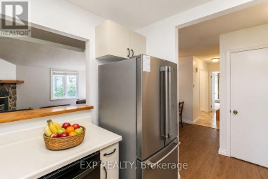 9 TRAFALGAR ROAD Collingwood Ontario photo 9