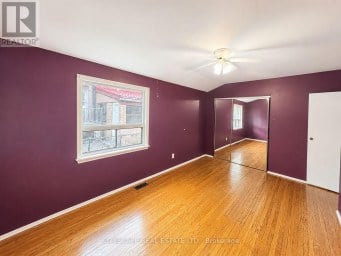 61 BLOOMINGTON CRESCENT Toronto (Black Creek) Ontario photo 20