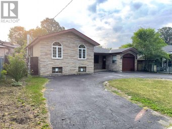 61 BLOOMINGTON CRESCENT Toronto (Black Creek) Ontario photo 3
