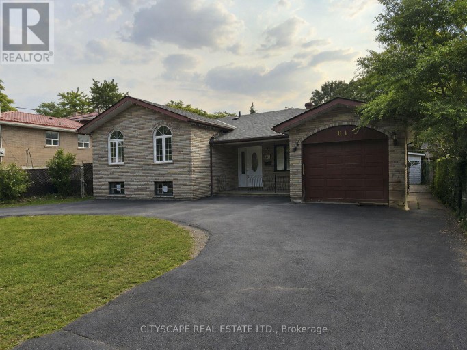 61 BLOOMINGTON CRESCENT, Toronto (Black Creek), Ontario, M3N1R2