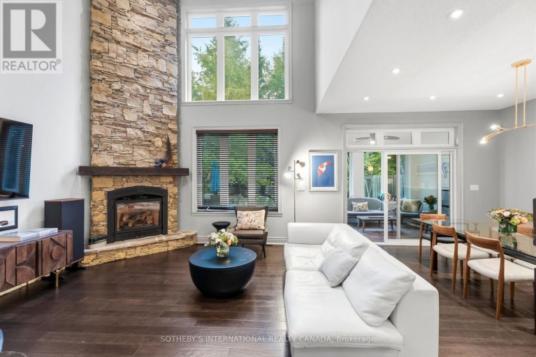 1 DONALD DRIVE, Muskoka Lakes (Medora), Ontario, P0B1J0