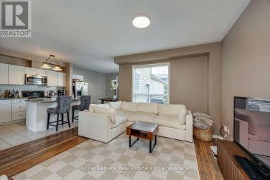 762 CARLISLE STREET Cobourg Ontario photo 17