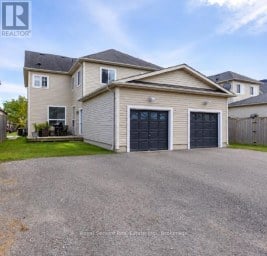 762 CARLISLE STREET Cobourg Ontario photo 31