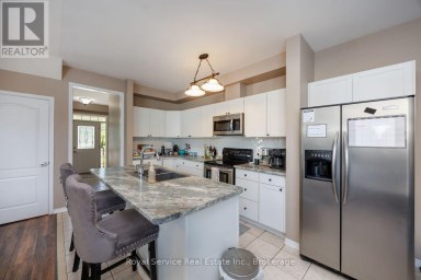 762 CARLISLE STREET Cobourg Ontario photo 9