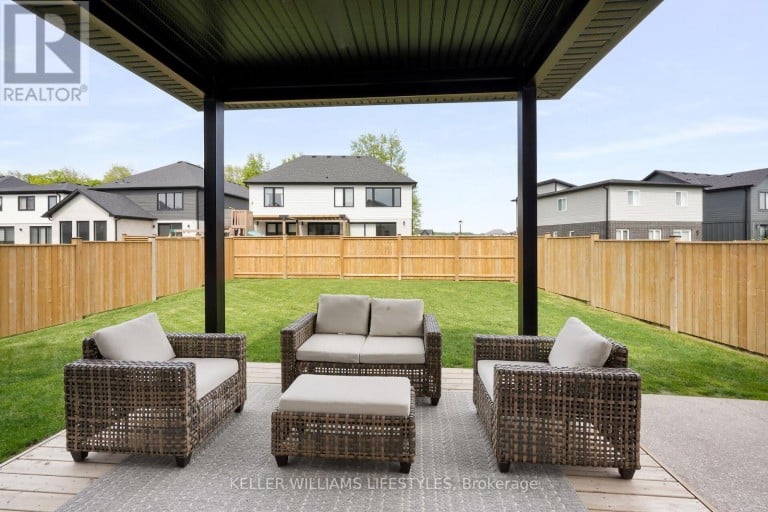 1789 APPLEROCK AVENUE, London North (North S), Ontario, N6G2S7
