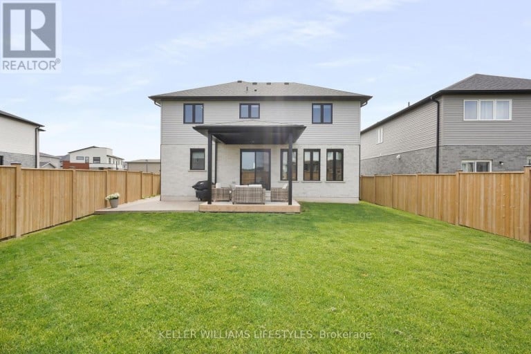1789 APPLEROCK AVENUE, London North (North S), Ontario, N6G2S7