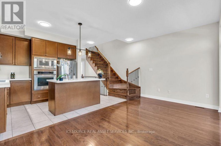 4 - 3215 THOMAS STREET, Mississauga (Churchill Meadows), Ontario, L5M0M2