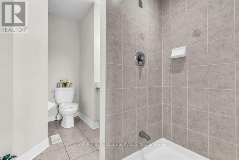 4 - 3215 THOMAS STREET, Mississauga (Churchill Meadows), Ontario, L5M0M2