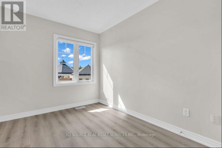 4 - 3215 THOMAS STREET, Mississauga (Churchill Meadows), Ontario, L5M0M2