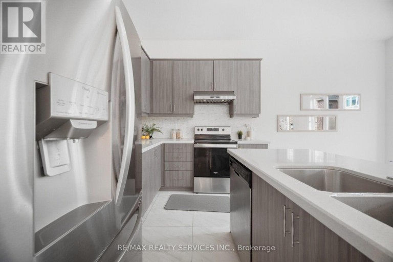70 ROYAL FERN CRESCENT, Caledon, Ontario, L7C4H1