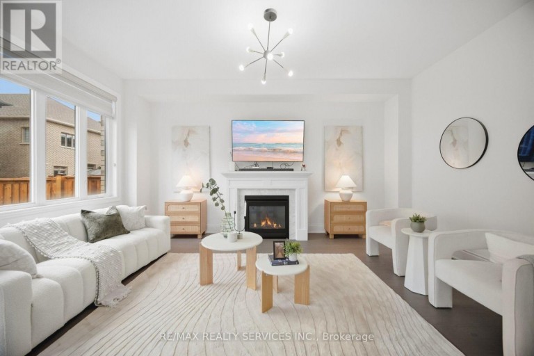 70 ROYAL FERN CRESCENT, Caledon, Ontario, L7C4H1