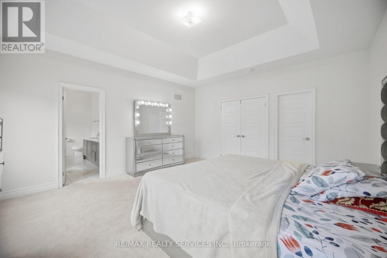 70 ROYAL FERN CRESCENT, Caledon, Ontario, L7C4H1
