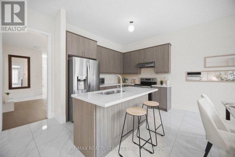 70 ROYAL FERN CRESCENT, Caledon, Ontario, L7C4H1