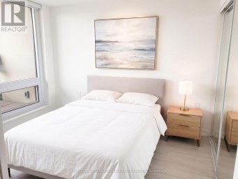 201 - 4010 EGLINTON AVENUE W Toronto (Humber Heights) Ontario photo 4