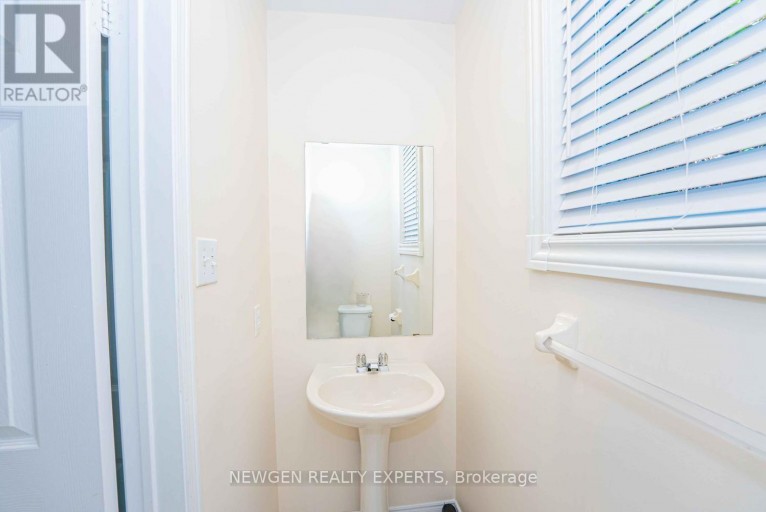 1 KITTO COURT, Brampton (Fletcher's West), Ontario, L6Y4Z2