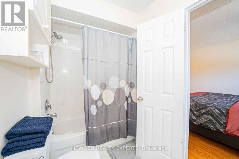1 KITTO COURT, Brampton (Fletcher's West), Ontario, L6Y4Z2
