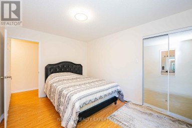 1 KITTO COURT Brampton (Fletcher's West) Ontario photo 30